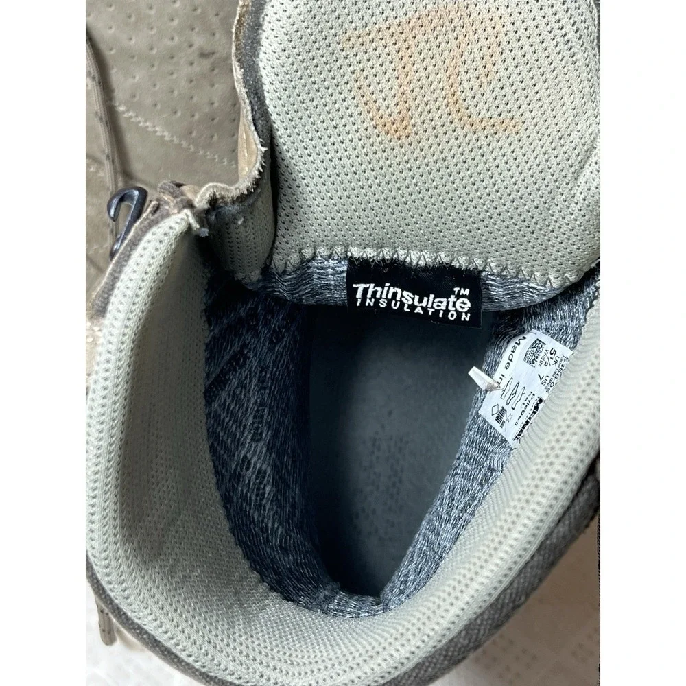 Cabela's Women's Size 7‎ Us  5 1/2 Uk Waterproof - Hiking - Vibram.  Insulation